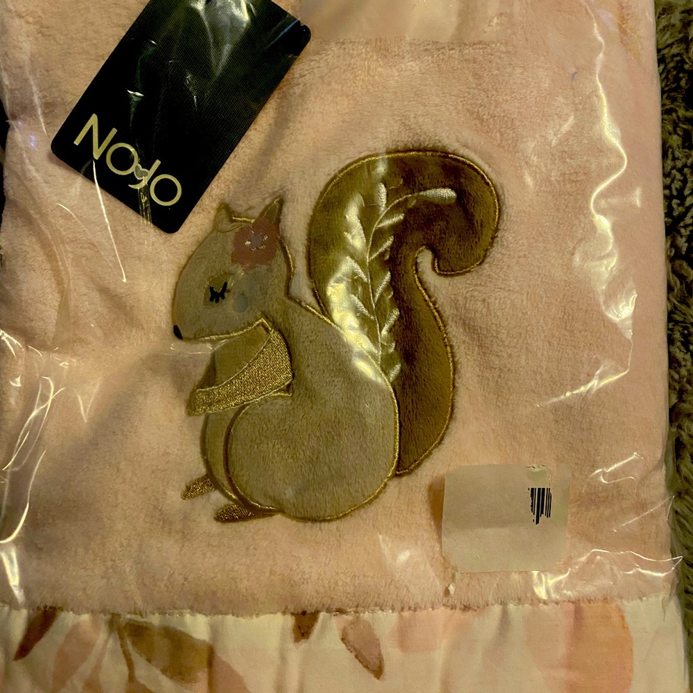 NWT Nojo brand light pink squirrel blanket!